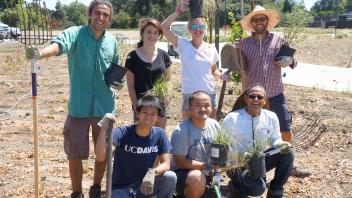 Students in the Learning by Leading Sustainable Horticulture internship designed and installed a landscape in the UC Davis Arboretum's Environmental GATEway. .