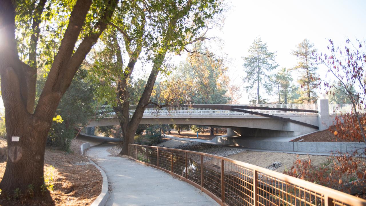 Image of the new La Rue Road Bridge